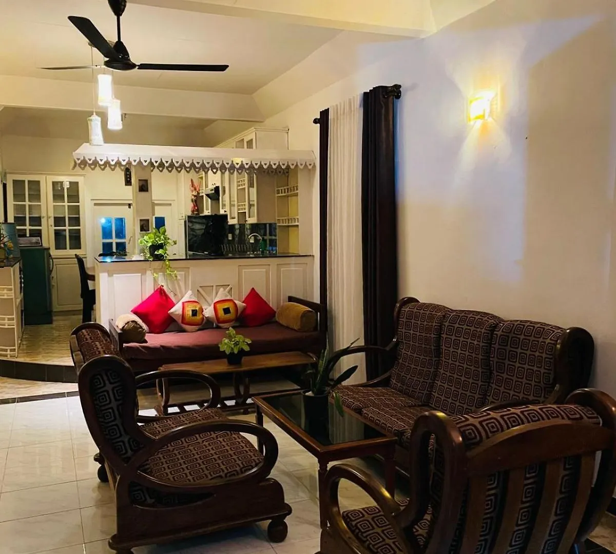 Winston Dutch Canal Villa Guest House Negombo Sri Lanka