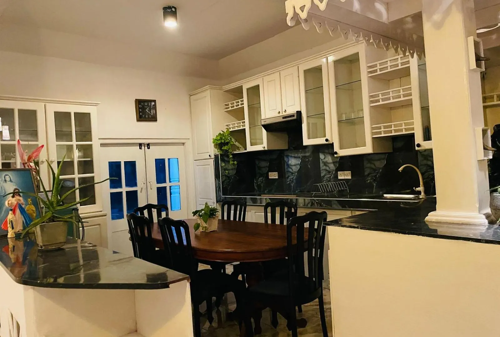 Winston Dutch Canal Villa Guest House Negombo Sri Lanka