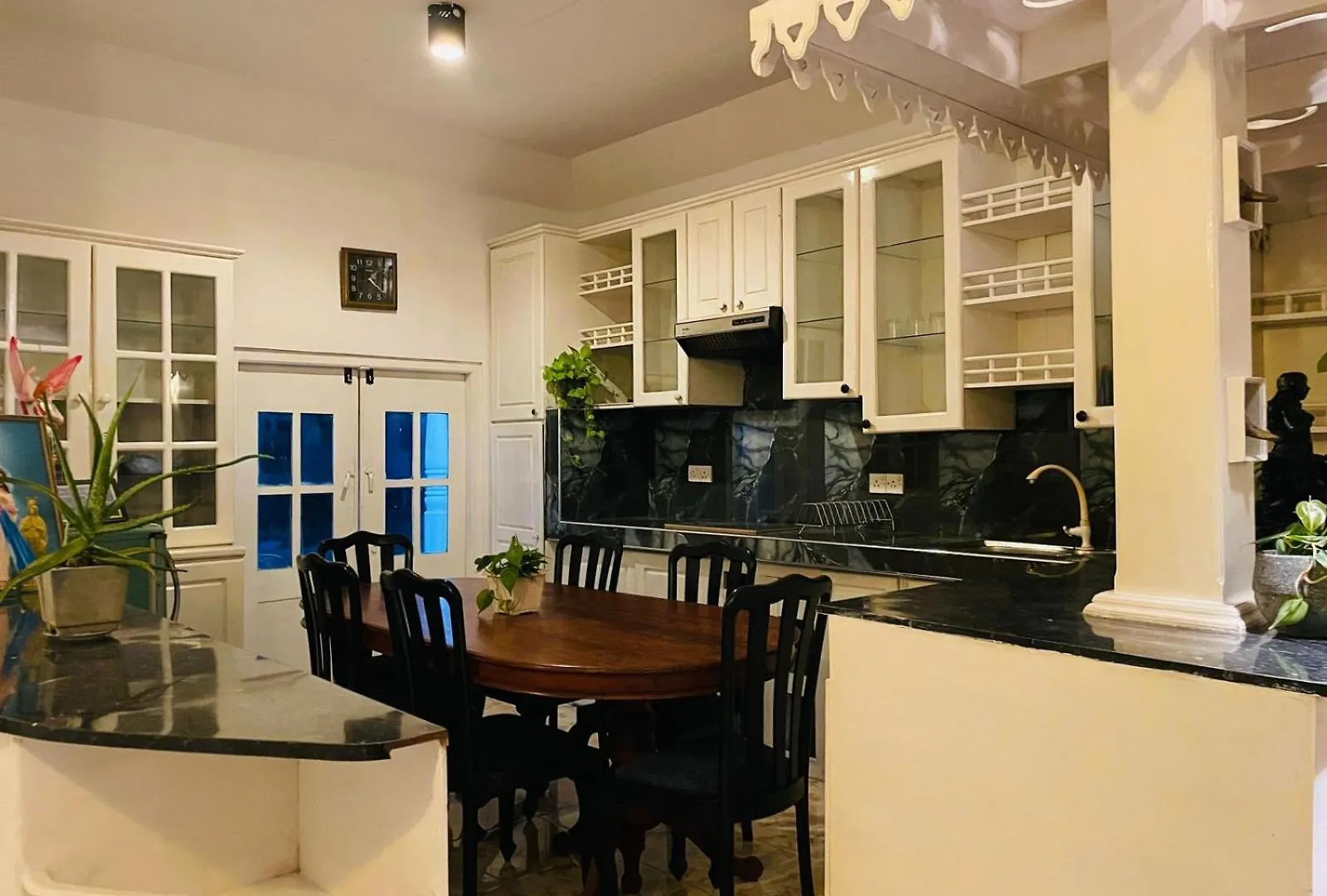 Winston Dutch Canal Villa Guest House Negombo