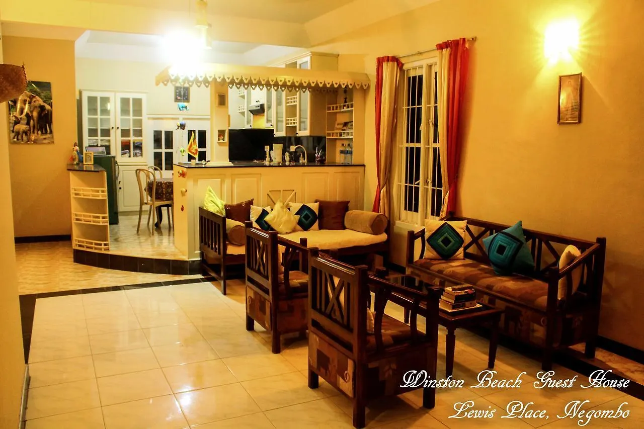 Winston Dutch Canal Villa Guest House Negombo